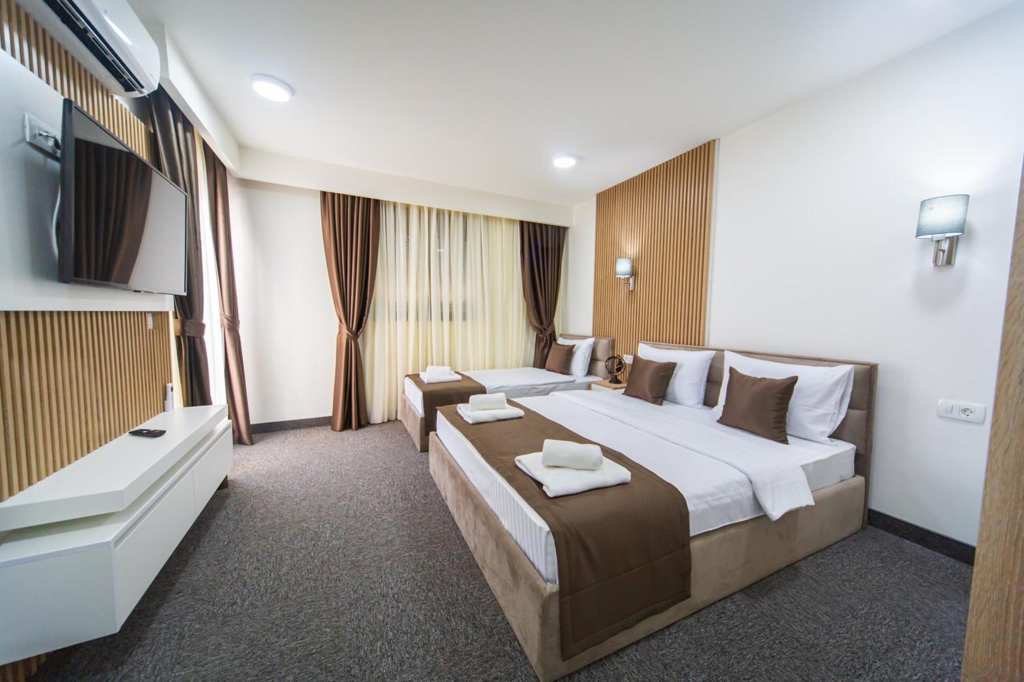 Otel Rooftop & Budva