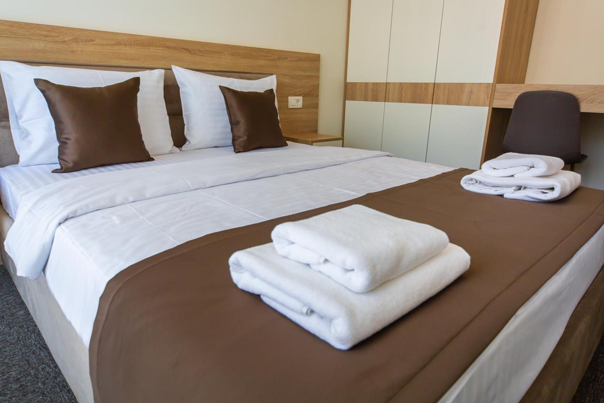Otel Rooftop & 4*