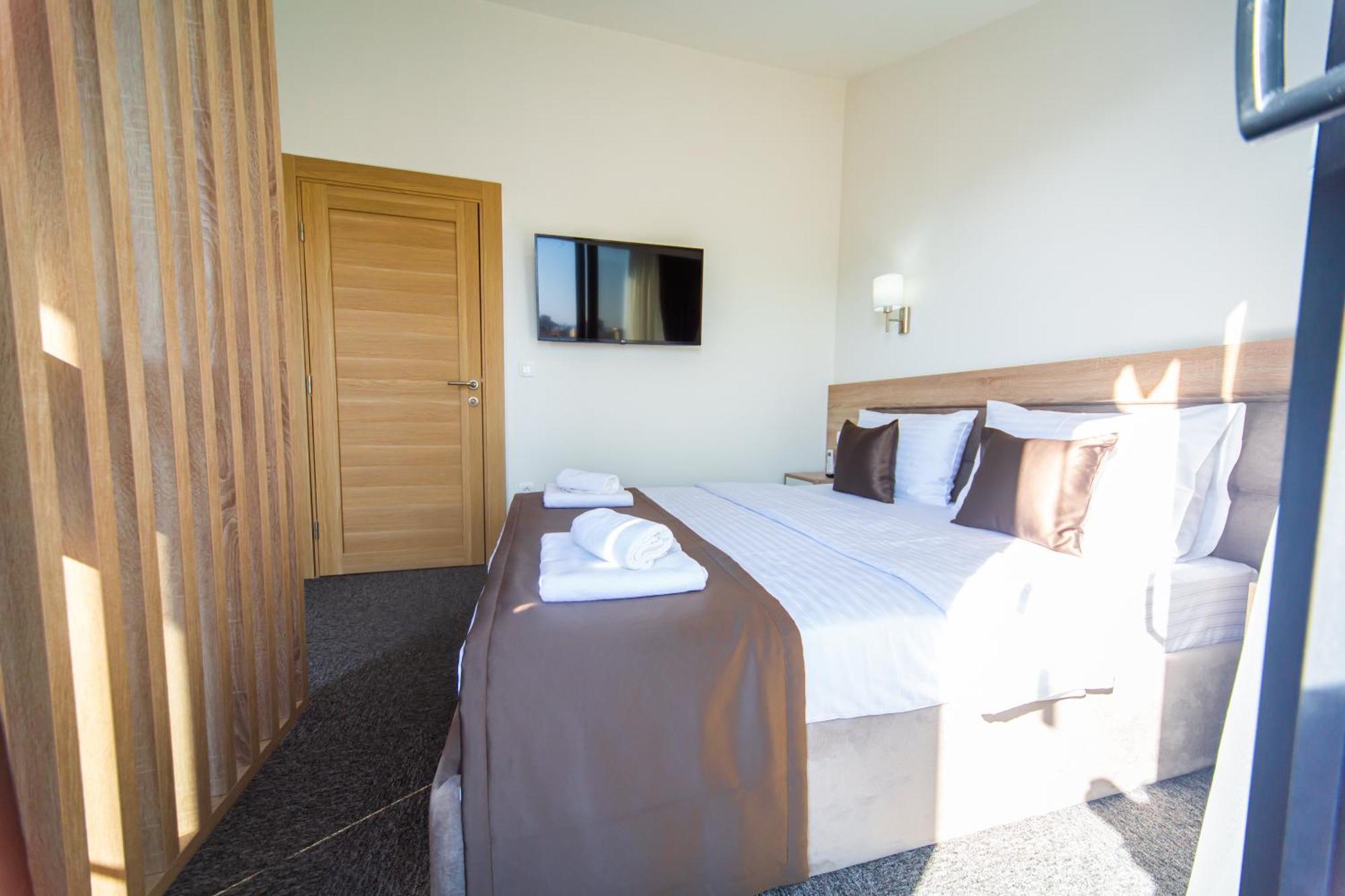 Otel Rooftop & Budva