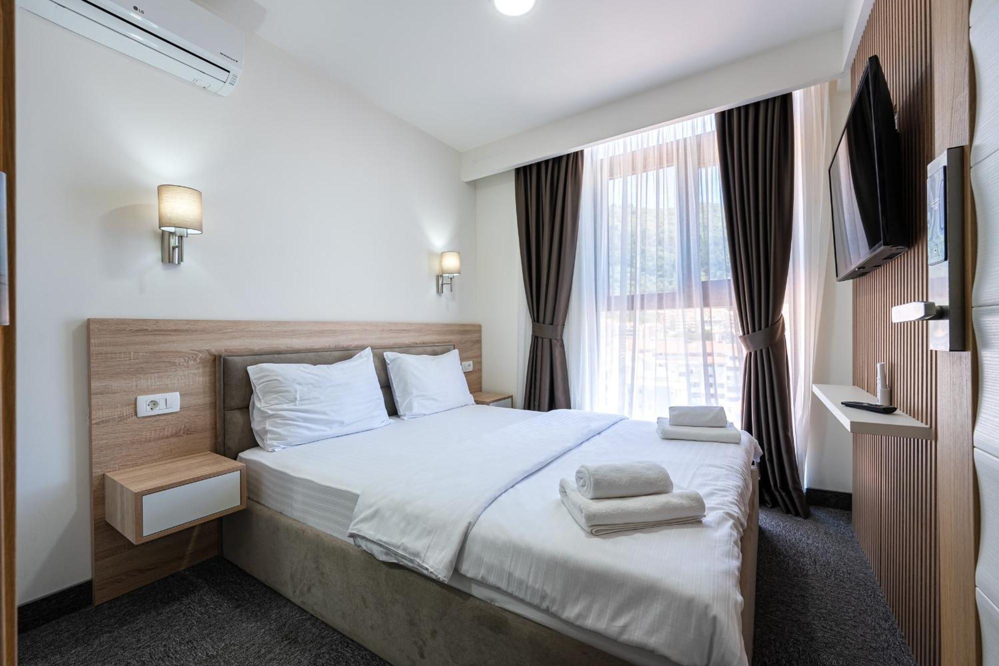Otel Rooftop & Budva